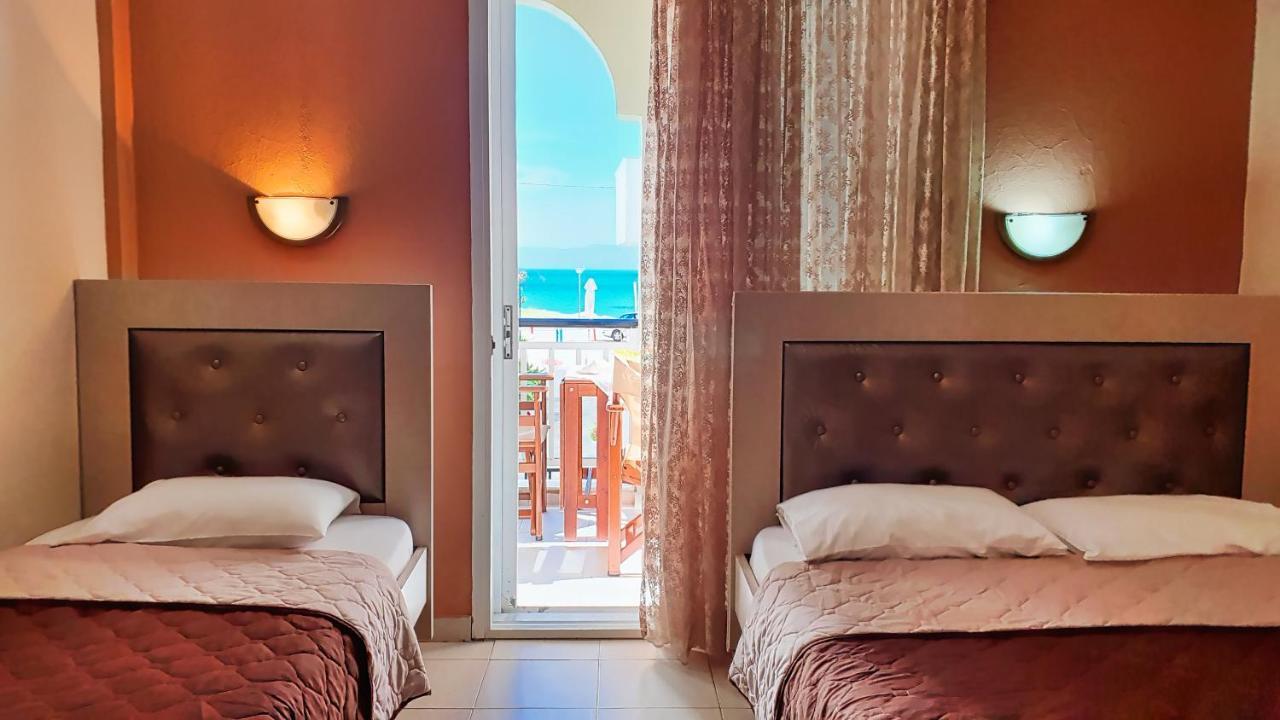 Villa Pirofani Sarti Eksteriør bilde