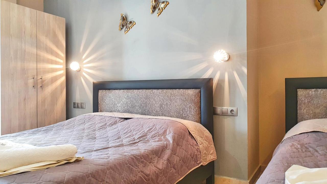 Villa Pirofani Sarti Eksteriør bilde